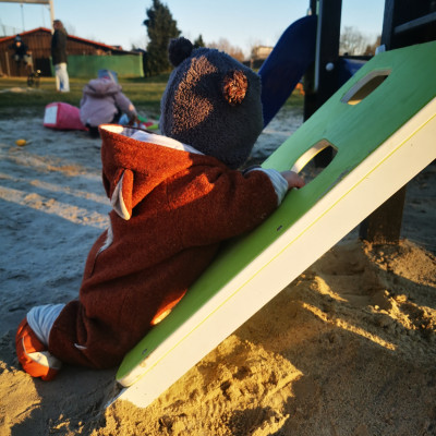 Ausflug auf den Spielplatz Ausflug auf den Spielplatz