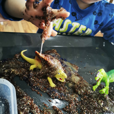 Sensorik Angebot Dinoschleim
